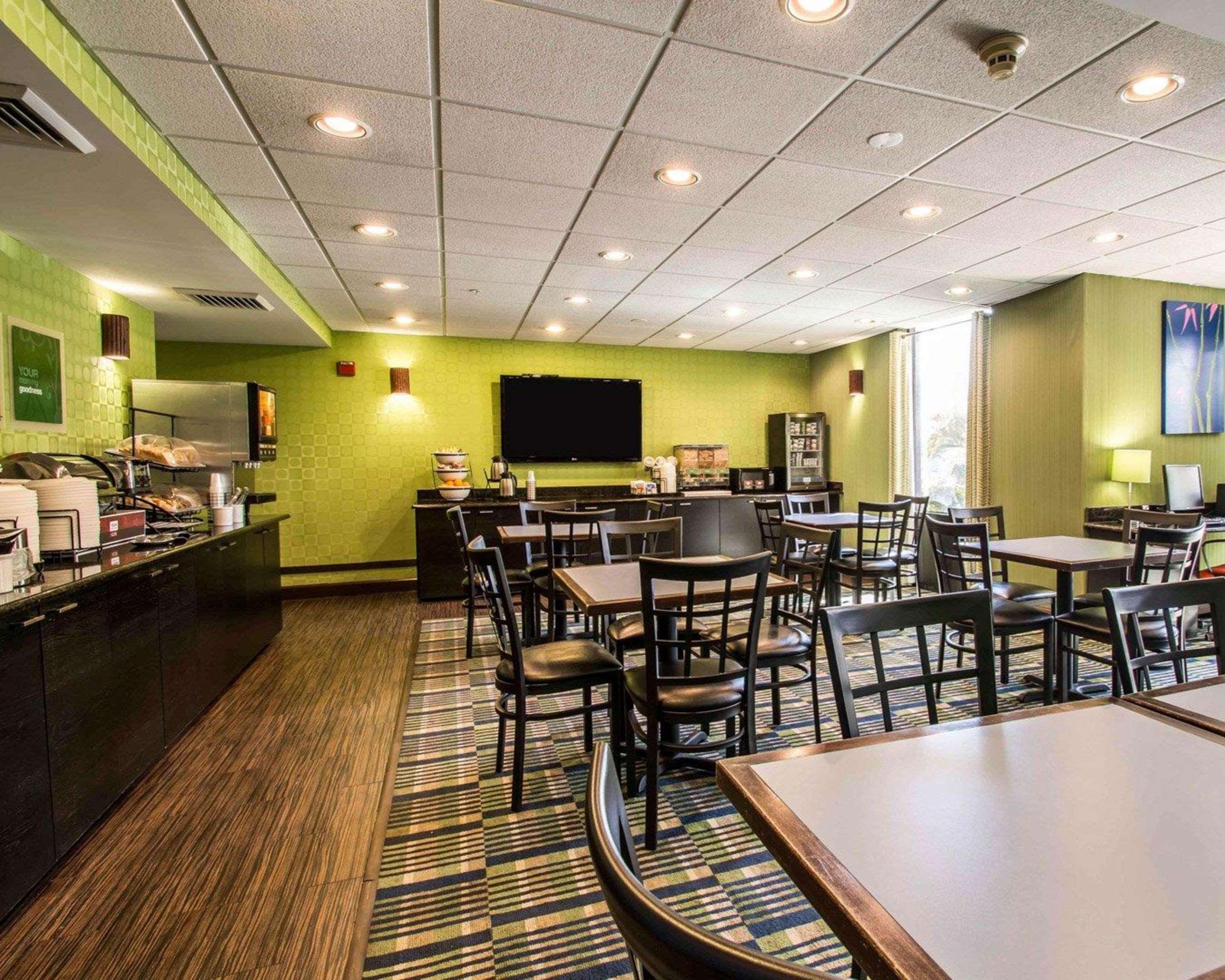 Comfort Inn & Suites Lantana - West Palm Beach South Экстерьер фото
